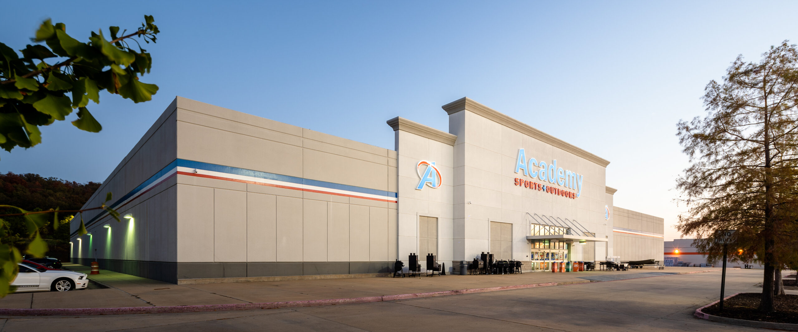 KMW Properties: Academy Sports and Outdoors