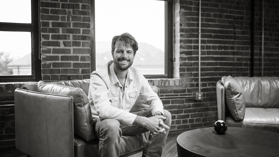 Sam Hanna, KMW Properties